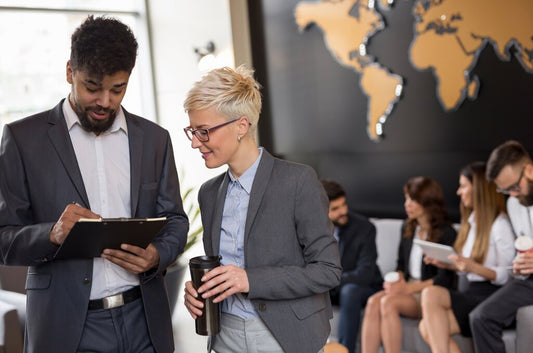 Business people connected worldwide forming an international network
